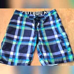 Freeworld Vintage Size Vibrant Blue and Green Board Shorts with Quick-Dry Fabric
